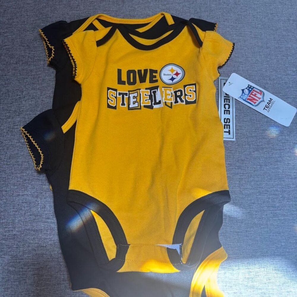 NFL Pittsburgh Steeles Infant Girls' 3pk Bodysuits, 3 - 6 Months